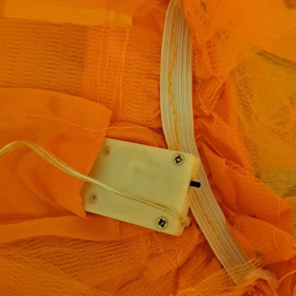 New LED Light-Up 3-Layered Tulle Festival Tutu Skirt in Orange - Picture 6 of 7